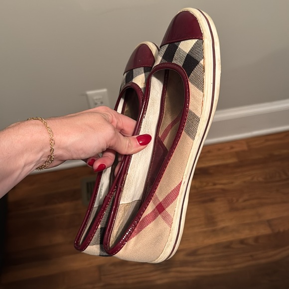 Burberry slides - Picture 3 of 4